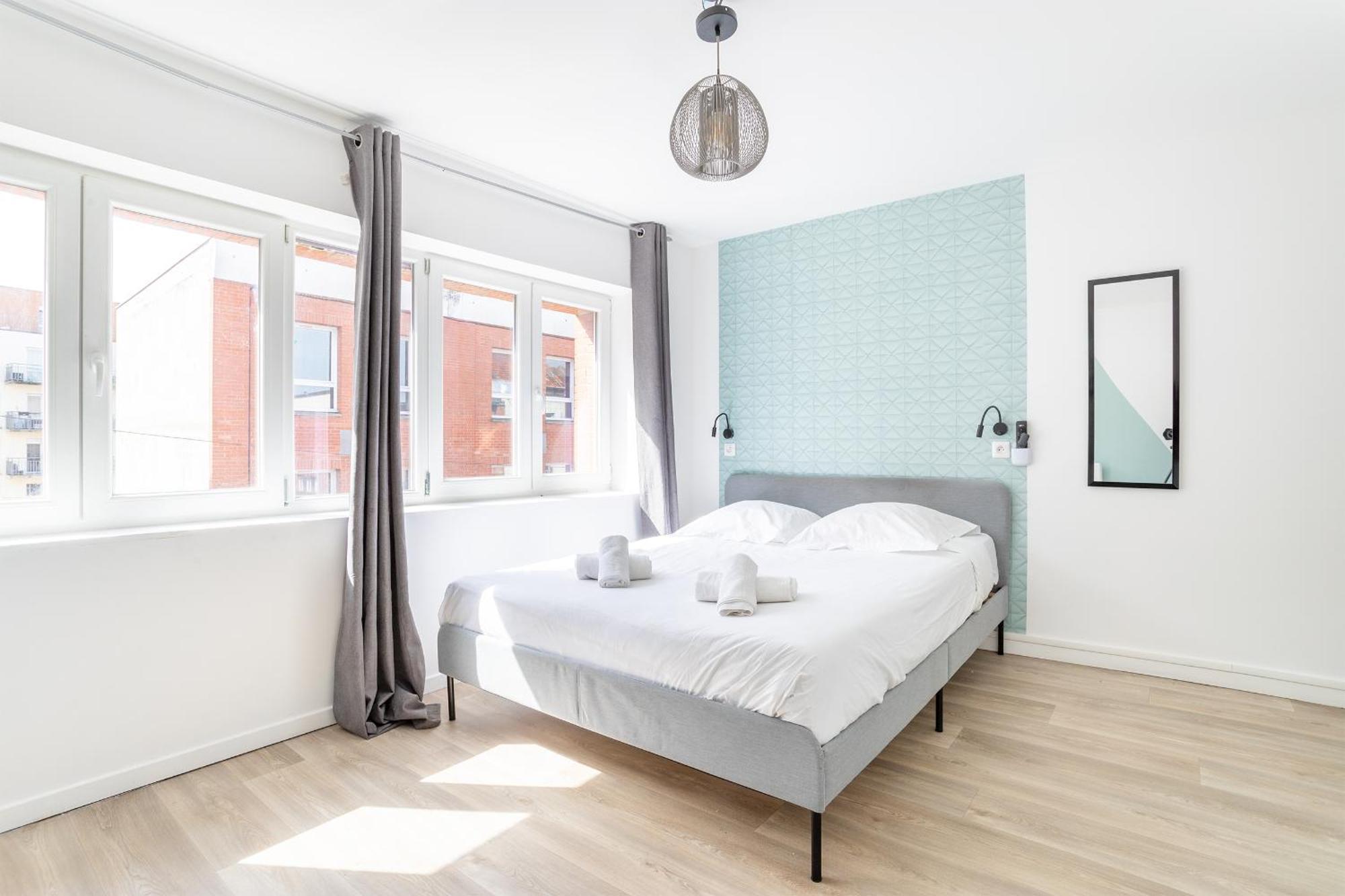 S&K Suite Grande Rue Roubaix - Chambre Spacieuse Et Sdb Privee - Netflix Et Cuisine Eksteriør bilde