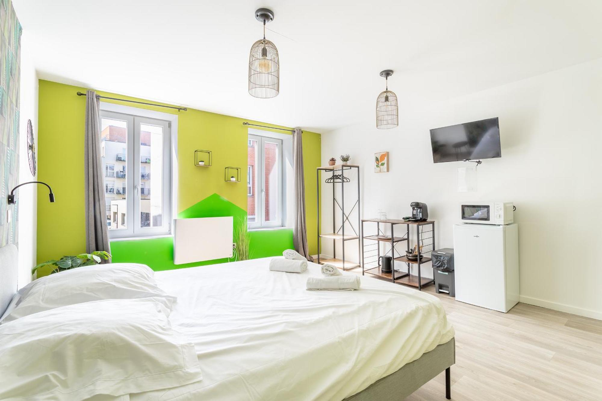 S&K Suite Grande Rue Roubaix - Chambre Spacieuse Et Sdb Privee - Netflix Et Cuisine Eksteriør bilde
